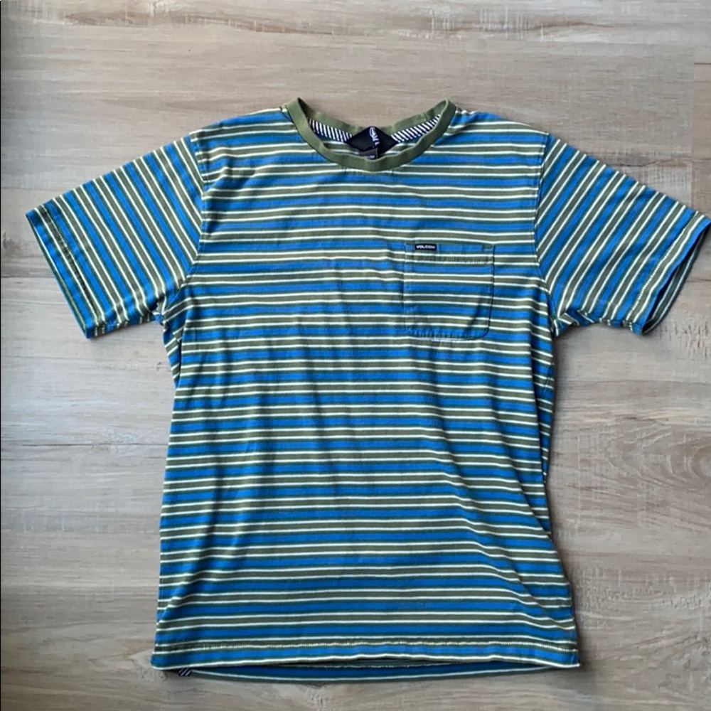 14/Large Volcom T-Shirt. Price negotiable